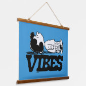 Erdnüsse | Lucy Vibes Wandteppich Mit Holzrahmen (Gewinkelt)