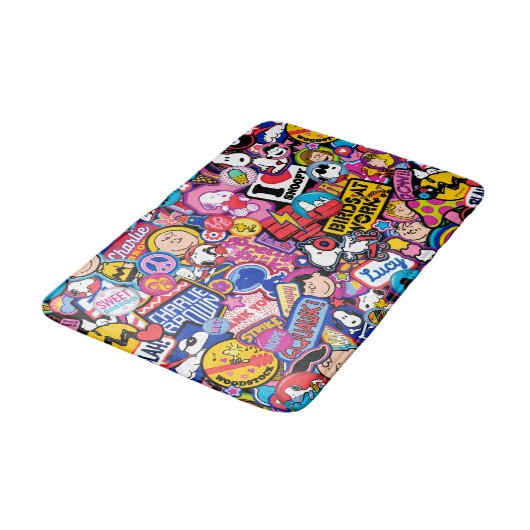 Erdnüsse | Mixtape Patch Pattern Badematte (Schrägansicht)