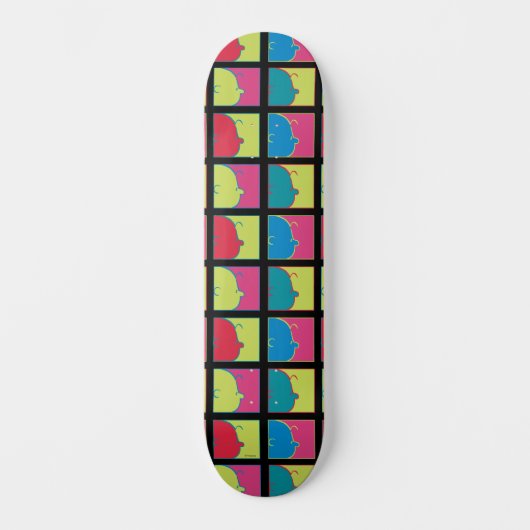 Erdnüsse | Moderner Pop Art Charlie Brown Skateboard (Vorderseite)