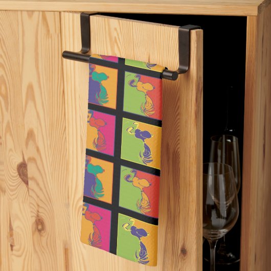 Erdnüsse | Moderner Pop Art Snoopy Geschirrtuch (Drittel gefaltet)