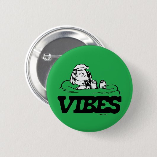 Erdnüsse | Peppermint Patty Vibes Button (Vorne & Hinten)