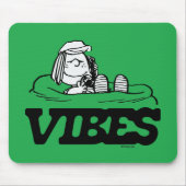Erdnüsse | Peppermint Patty Vibes Mousepad (Vorne)