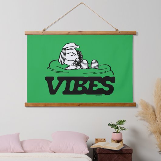 Erdnüsse | Peppermint Patty Vibes Wandteppich Mit Holzrahmen (Schlafzimmer)