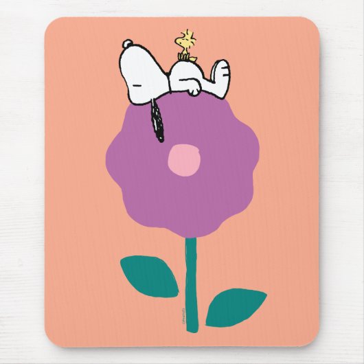 Erdnüsse | Pfeifen für Snoopy und Holz-Blume Mousepad (Vorne)
