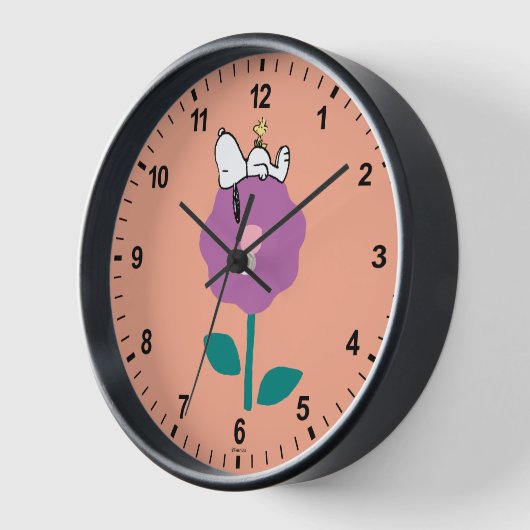 Erdnüsse | Pfeifen für Snoopy und Holz-Blume Uhr (Winkel)