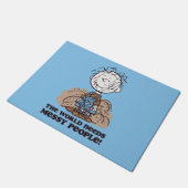 Erdnüsse | Pigpen Die Welt braucht die Geselligkei Fußmatte (Schrägansicht)