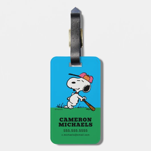 Erdnüsse | Snoopie im Bat Gepäckanhänger (Rückseite vertikal)