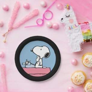Erdnüsse Snoopy an der Schreibmaschine Pappteller