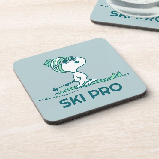 Erdnüsse | Snoopy auf Skis Getränkeuntersetzer (Linke Seite)