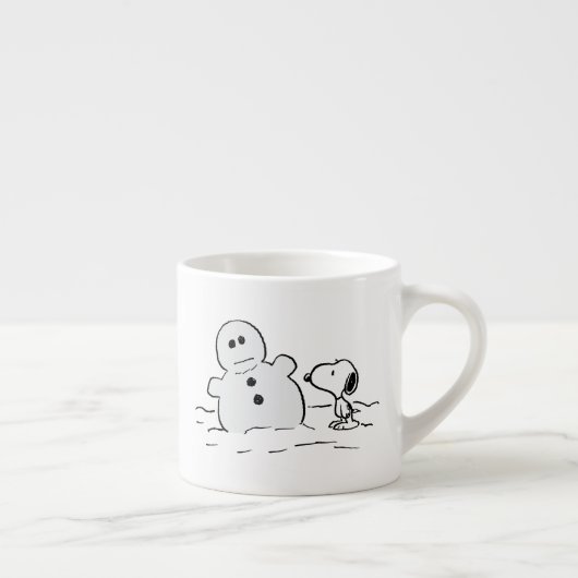 Erdnüsse | Snoopy baut einen Schneemann Espressotasse (Rechts)