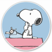 Erdnüsse | Snoopy bei der Schreibmaschine Aufkleber (Vorderseite)