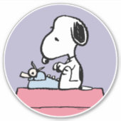Erdnüsse | Snoopy bei der Schreibmaschine Aufkleber (Vorderseite)