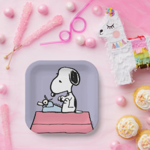 Erdnüsse Snoopy bei der Schreibmaschine Pappteller