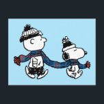 Erdnüsse | Snoopy & Charlie Brown Warm & Cosy Postkarte<br><div class="desc">Feiern Sie den Urlaub und Ihre Liebe von Erdnüssen mit diesem niedlichen Design mit Charlie Brown und Snoopy warm und gemütlich für Weihnachten.</div>