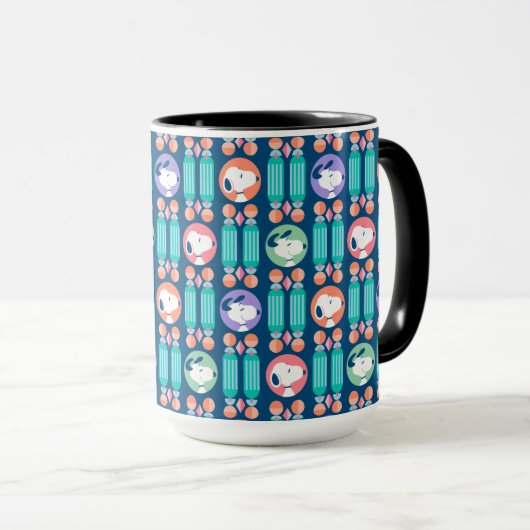 Erdnüsse | Snoopy Dark Blue Deko Dreams Pattern Tasse (VorderseiteRechts)