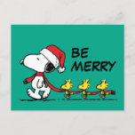 Erdnüsse | Snoopy & Friends Winter Scarf Postkarte<br><div class="desc">Feiern Sie den Urlaub und Ihre Liebe der Erdnüsse mit diesem niedlichen Design mit Snoopy,  Woodstock & Friends mit einem roten Winterschal.</div>