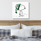 Erdnüsse | Snoopy Green Snow Cap Leinwanddruck (Insitu (Schlafzimmer))