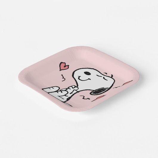Erdnüsse | Snoopy Hearts Pappteller (Gewinkelt)