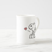 Erdnüsse | Snoopy Hearts Porzellantasse (Vorderseite Rechts)