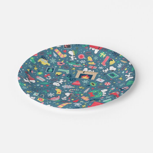 Erdnüsse | Snoopy Holiday Pattern Pappteller (Schrägansicht)