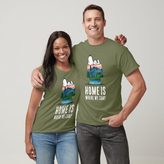 Erdnüsse | Snoopy Hund Sonnenuntergang Ansicht T-Shirt (Unisex)