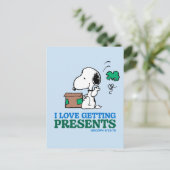 Erdnüsse | Snoopy I Liebe Anbringen von Geschenken Postkarte (Stehend Vorderseite)