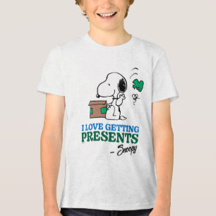 Erdnüsse   Snoopy I Liebe Anbringen von Geschenken Tri-Blend Shirt