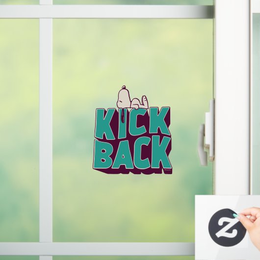 Erdnüsse | Snoopy Kickback Fensteraufkleber (Zuhause)