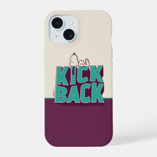 Erdnüsse | Snoopy Kickback iPhone 15 Hülle (Rückseite)