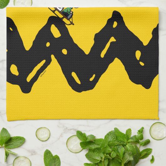 Erdnüsse | Snoopy & Linus Schlittenfahrt Geschirrtuch (Gefaltet)