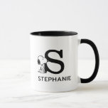 Erdnüsse | Snoopy Name & Monogram S Tasse<br><div class="desc">Snoopy ist der liebliche Beagle von Charlie Brown im Comic-Streifen Peanuts von Charles M. Schulz. Karo aus diesem niedlichen Peanuts Design mit diesem lieblichen Hund.</div>