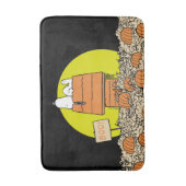 Erdnüsse | Snoopy Napping im Pumpkinpflaster Badematte (Vorderseite Vertikal)