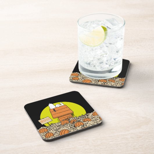 Erdnüsse | Snoopy Napping im Pumpkinpflaster Getränkeuntersetzer (Rechte Seite)