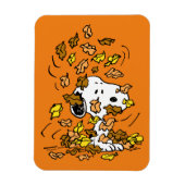 Erdnüsse | Snoopy Pile von Blätter Magnet (Vertikal)