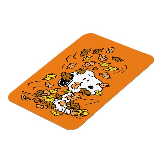 Erdnüsse | Snoopy Pile von Blätter Magnet (Linke Seite)