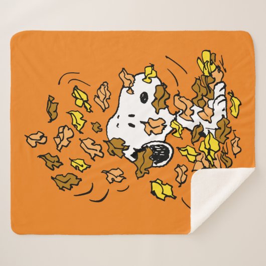 Erdnüsse | Snoopy Pile von Blätter Sherpadecke (Vorderseite (Horizontal))