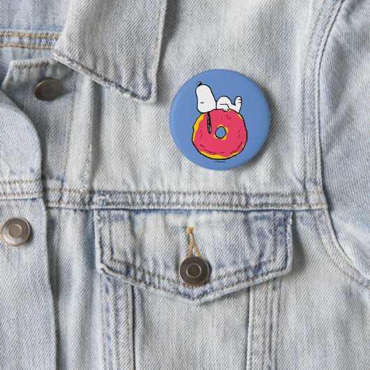 Erdnüsse | Snoopy Pink Donut Button (Beispiel)