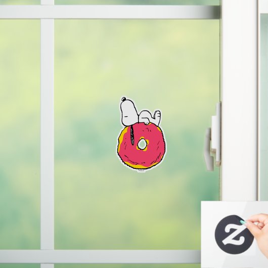 Erdnüsse | Snoopy Pink Donut Fensteraufkleber (Zuhause)