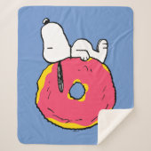 Erdnüsse | Snoopy Pink Donut Sherpadecke (Vorderseite)