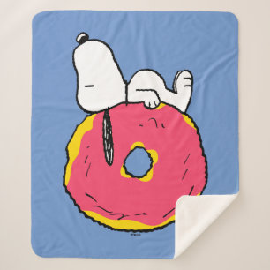Erdnüsse   Snoopy Pink Donut Sherpadecke