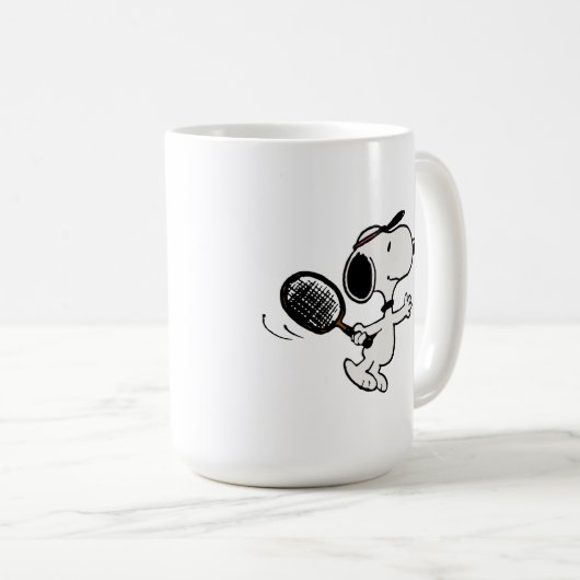 Erdnüsse | Snoopy Plays Tennis Kaffeetasse (VorderseiteRechts)