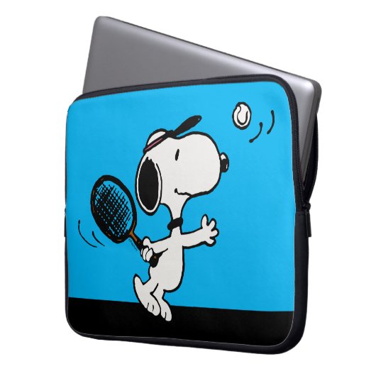 Erdnüsse | Snoopy Plays Tennis Laptopschutzhülle (Vorderseite Links)