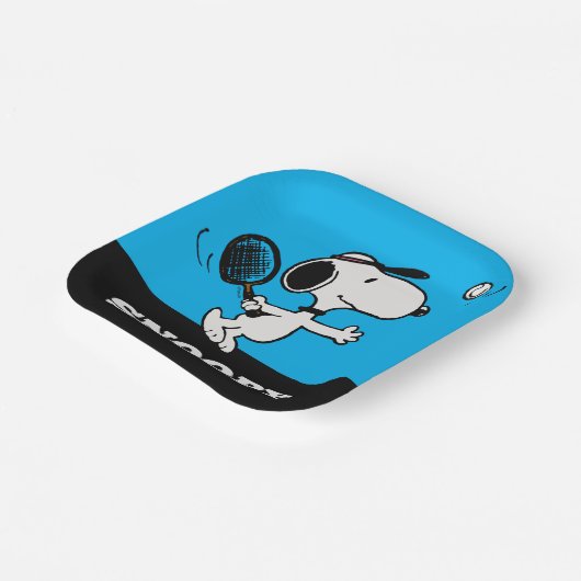 Erdnüsse | Snoopy Plays Tennis Pappteller (Gewinkelt)