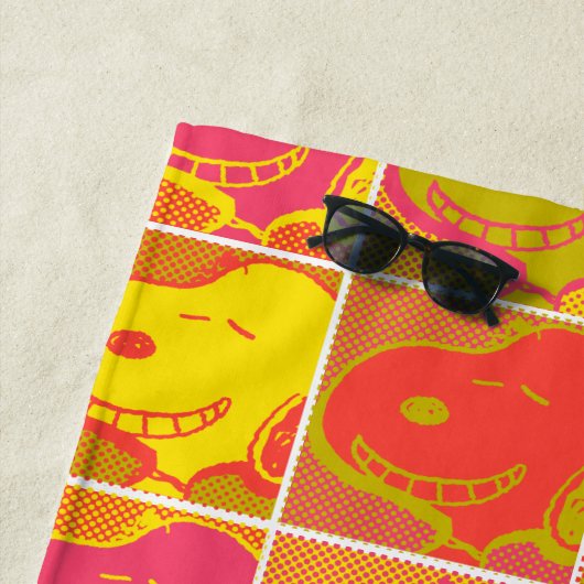 Erdnüsse | Snoopy Pop Art Pattern Strandtuch (Beispiel)