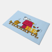 Erdnüsse | Snoopy Seid dankbar Fußmatte (Schrägansicht)