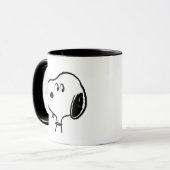 Erdnüsse | Snoopy sieht aus Tasse (Vorderseite Links)