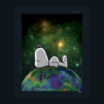 Erdnüsse | Snoopy Spacout Poster<br><div class="desc">Schauen Sie sich dieses super niedliche Design mit Snoopy auf der Weltspitze an.</div>