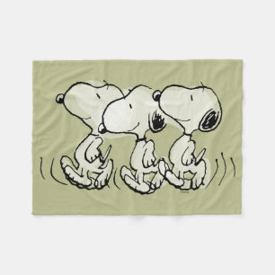 Erdnüsse Snoopy stolziert einher Fleecedecke