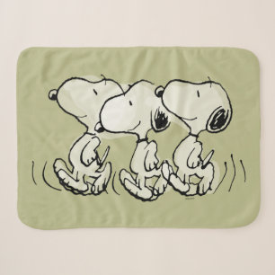Erdnüsse Snoopy stolziert einher Sherpadecke
