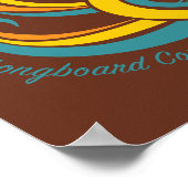 Erdnüsse | Snoopy Surfboard Longboard Wettbewerb Poster (Ecke)
